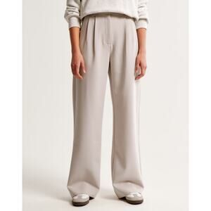 Abercrombie & Fitch Tan Khaki Sloane Pleated Wide Leg Dress Pants size 00 Short